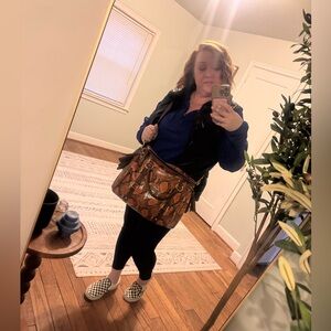 Rare Vintage Dooney & Bourke Python Embossed Leather Bucket Bag – Style 9P940 OR